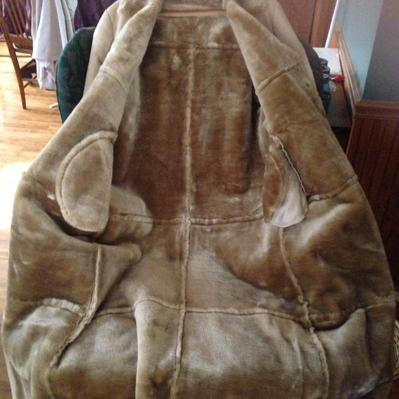 Full length suede coat - Picture 4 of 4