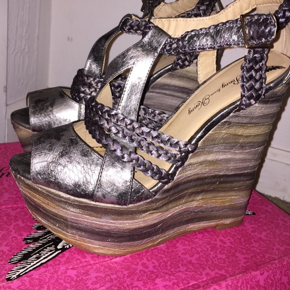 Grey Pewter Wedges