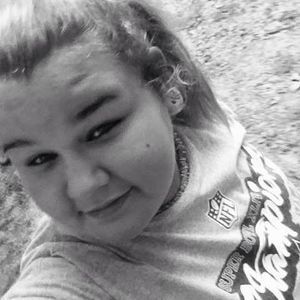 Meet your Posher, Naomi