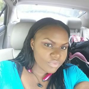 Meet your Posher, Jeannette