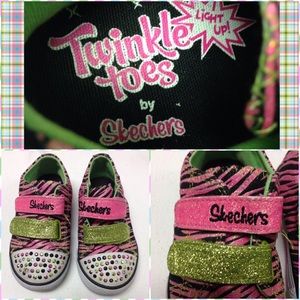 Skechers Twinkle ✨Toes Sneakers