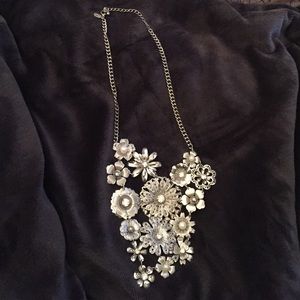 Guess necklace