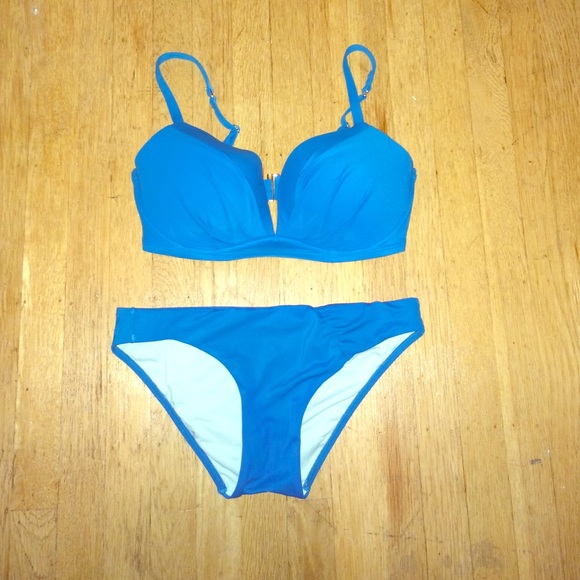 Turquoise Victoria's Secret Bikini (34DD)