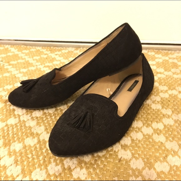 Black velvet woven Loafers w/ tassels