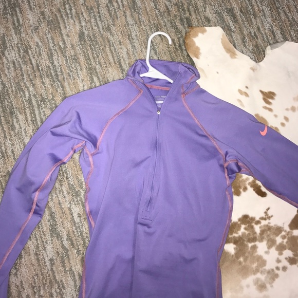 Nike pro pullover!