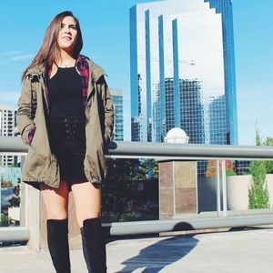 Meet your Posher, Sabrina