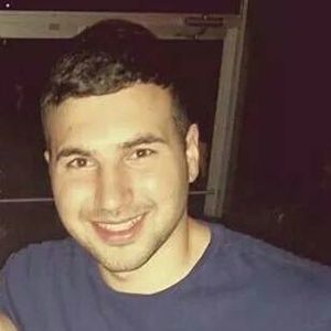 Meet your Posher, Lino