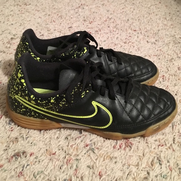 Nike Tiempo indoor soccer shoes
