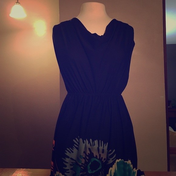 Lightweight, floral dress - Picture 1 of 2
