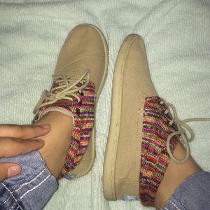 Toms Shoes/ Boots