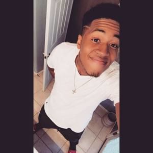 Meet your Posher, Isaiah