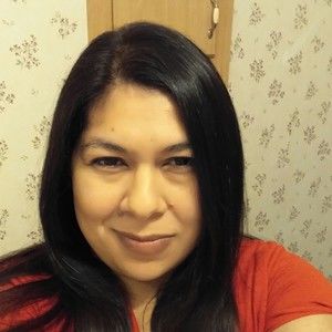 Meet your Posher, Esperanza