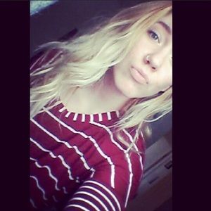 Meet your Posher, Kaylie