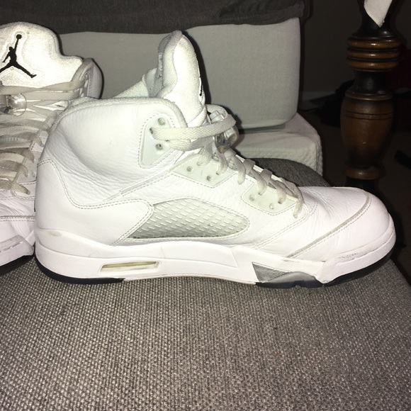 Jordan 5 metallic White/Silver - Picture 3 of 4