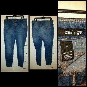 High waisted Refuge skinny jeans