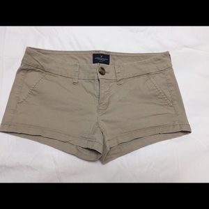 American Eagle khaki shorts