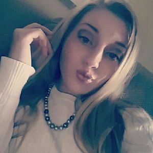 Meet your Posher, Sydnie