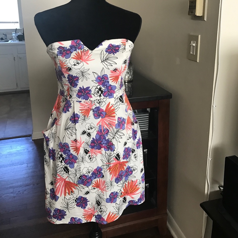 Francesca's coral/purple and white dress