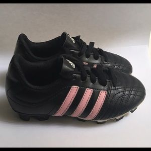 Adidas cleats kids 10