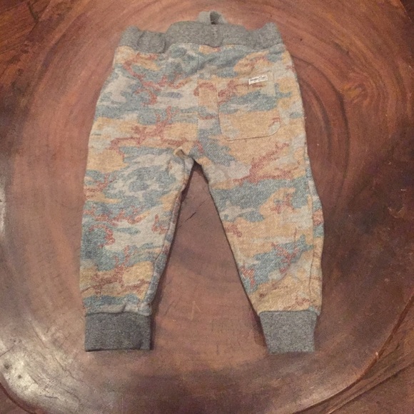 Infant Sovereign Code sweats - Picture 2 of 3