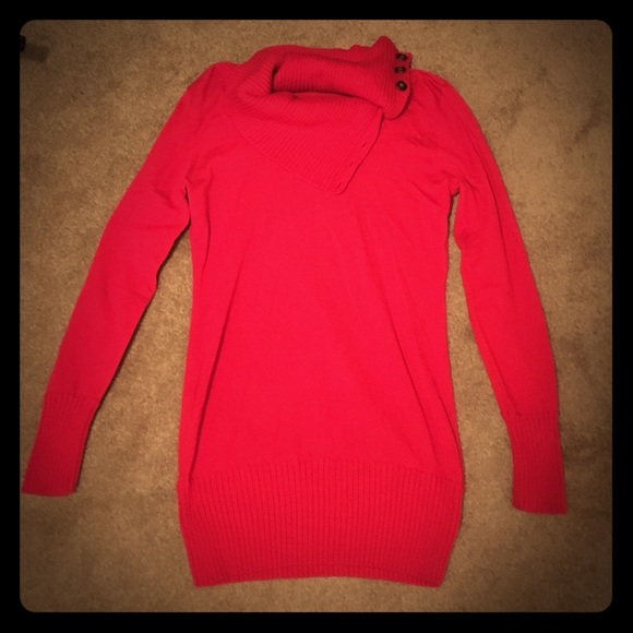 Final Sale!!!Super Cute Red Sweater❣️