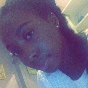 Meet your Posher, Samamtha