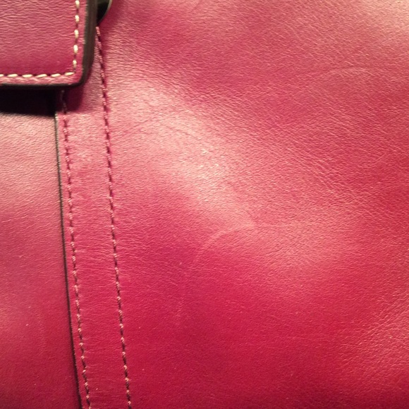 Handbag - Picture 2 of 4