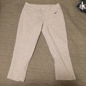 Nike Dri Fit Gray Legging Crop