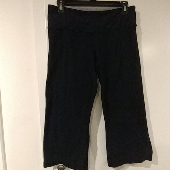 Capri workout leggings