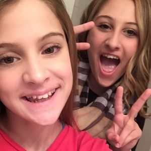 Meet your Posher, Maddie