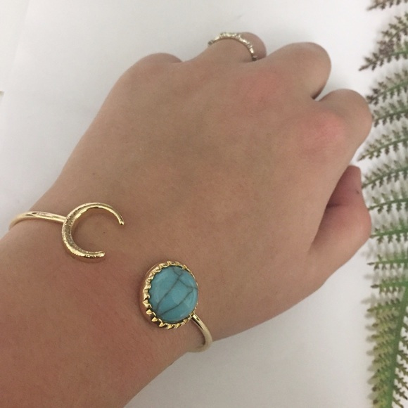 ❗️one left❗️Gold Moon & Turquoise Bangle - Picture 2 of 4