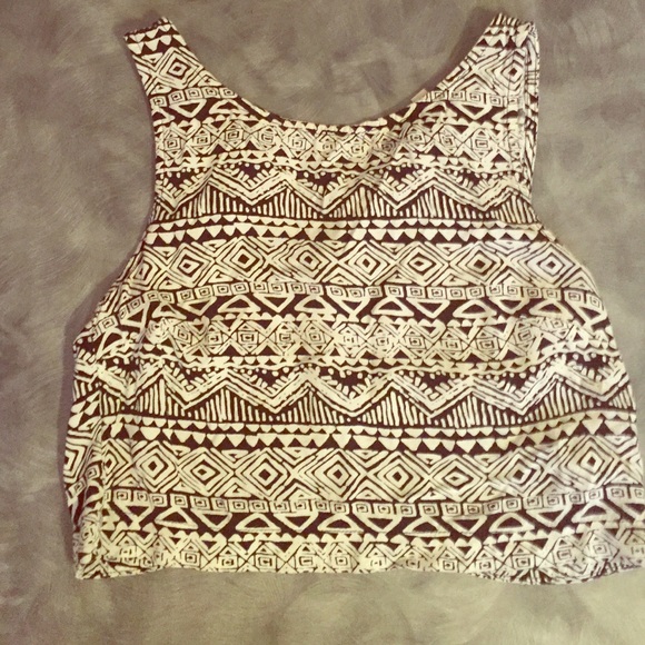 GB crop top