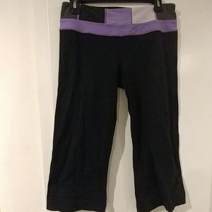 Lululemon workout capris