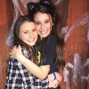 Meet your Posher, Abby