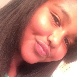 Meet your Posher, Destiny