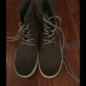Women's Gray Boots