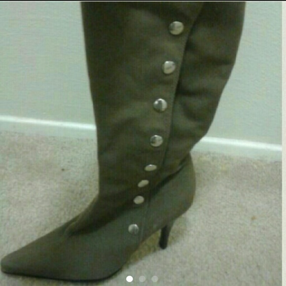 *NEW* Nine West boots