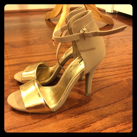 Taupe and Gold Pumps