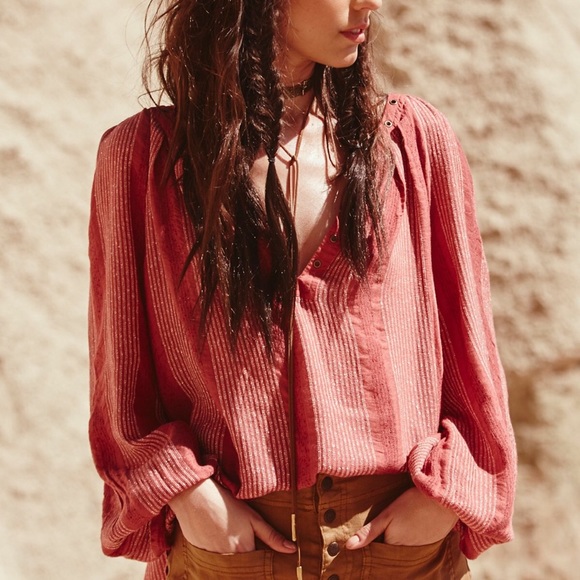 🎉HP!🌹Free People Against All Odds Blouse
