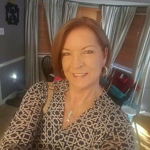 Meet your Posher, Beverly