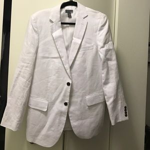white mens blazer