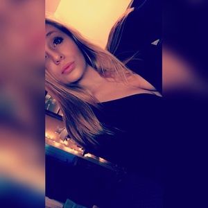 Meet your Posher, Amelia