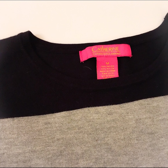 SOLD Navy and Grey Top - Picture 2 of 3