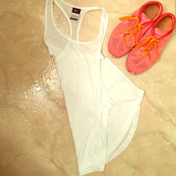 Nike- White, racerback tank