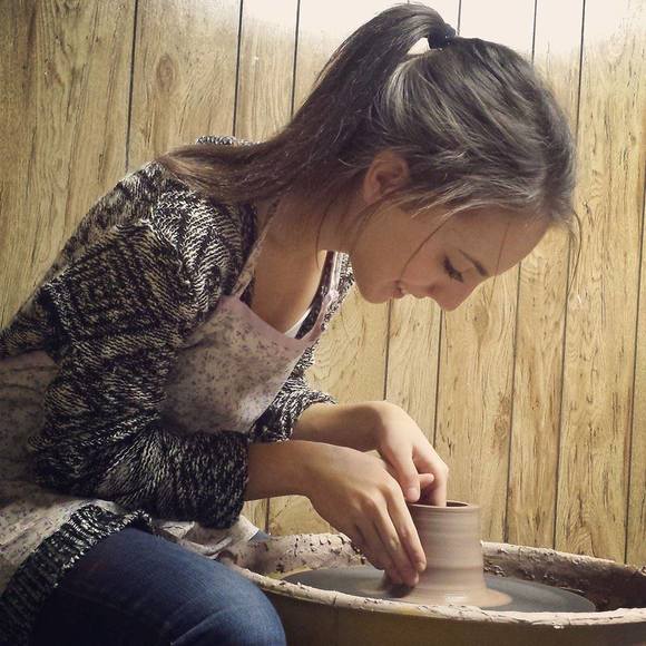 Meet your Posher, Elizabeth - Picture 1 of 1