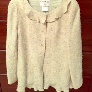Chanel tweed jacket 40 Chanel tweed jacket 40