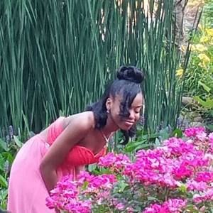 Meet your Posher, Shayla