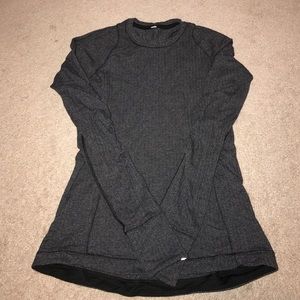 LULULEMON Dark Gray long sleeve shirt. Size 8.