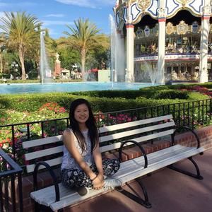 Meet your Posher, Ella