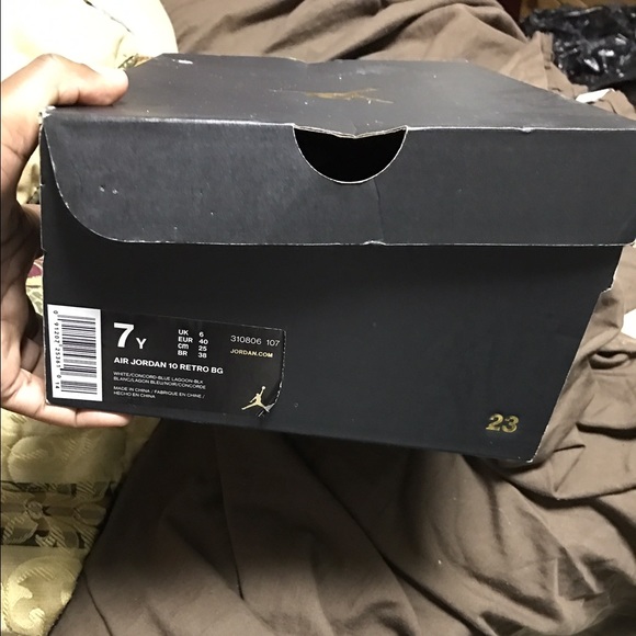 Air Jordan 10 Charlotte Hornets - Picture 4 of 4